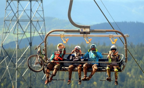 204_le-bike-park-attire-une-clientele-etrangere-et-est-devenu-une-reference-en-france-photo-archives-dna-nicolas-pinot-1572990324