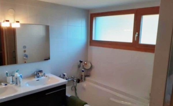 cd804479-70aa-411f-bfd0-e60726a4da30