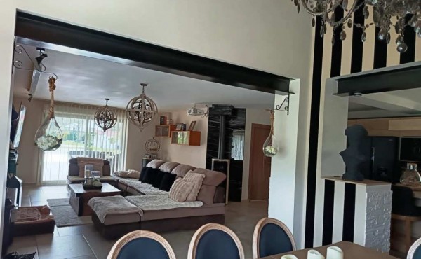 0dfe1a06-44bb-4aad-8c31-501156579ac3