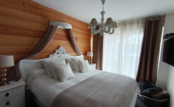 b730f114-61d1-4a3c-8f48-73550a207a39