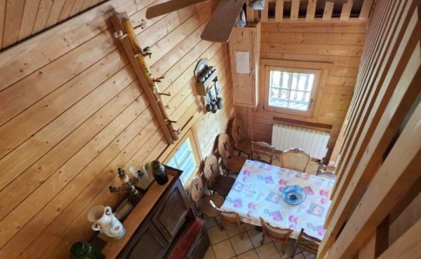 6562e379-7a70-4f06-a889-ff560660513b 6562e379-7a70-4f06-a889-ff560660513b