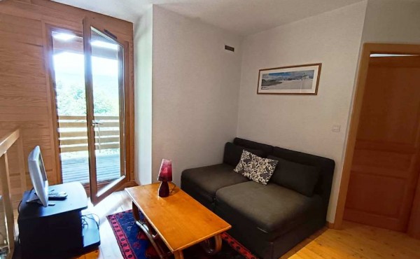 b5fb290e-224a-4e47-9786-91f8ad9f92c5 b5fb290e-224a-4e47-9786-91f8ad9f92c5