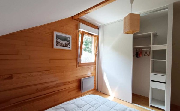 cd9d354c-9157-470f-8844-9e00749a37fb cd9d354c-9157-470f-8844-9e00749a37fb