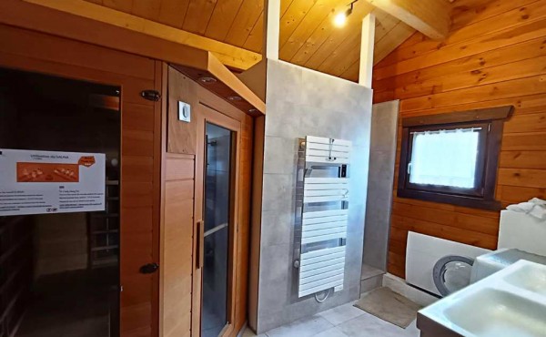 715046fb-2a25-4124-9130-9b1b914d4290