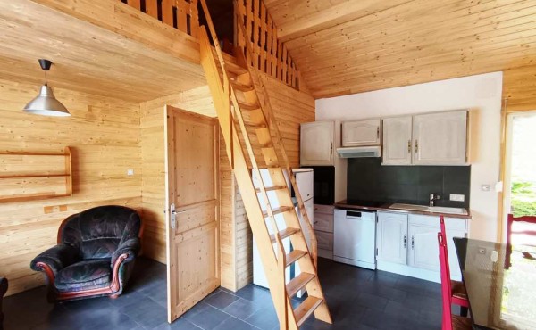 1b694877-d561-47f1-affe-fe8b1973acfd