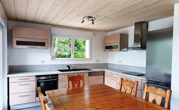 1e7a8e4e-6c25-4793-a122-16fb760ebfb7