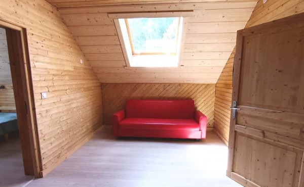 202699c7-9e3d-42d1-a21c-020c88759369