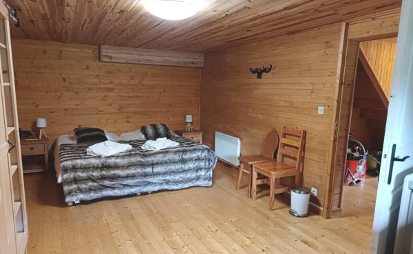 ec1f0ec2-7969-4b0d-977a-ef0b63aeb071