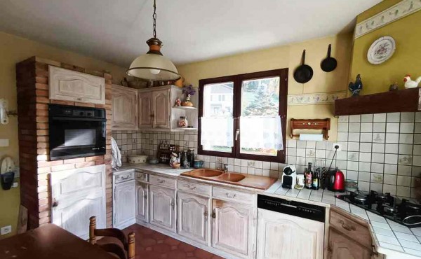 e8614055-616d-49f1-9174-2b2c70ee8d6e