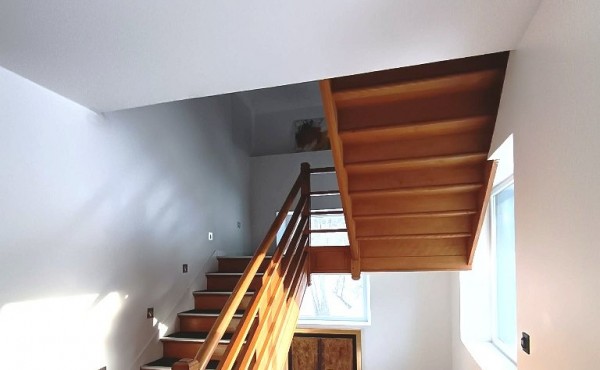 e7ecd459-7193-4b34-84ca-d1223df507f6