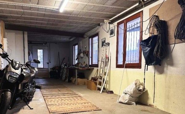 54c36c90-15d8-4d46-9777-14443d438eaf