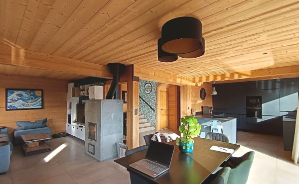 7c9d25c8-46a8-46b7-9623-7138ed6d9498