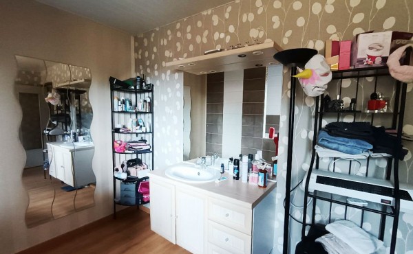 b1239a3f-14ff-4e8b-9ad5-599d1f6ec28e