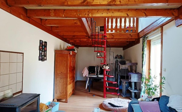 de325534-6c35-436d-967c-2f0001de508e