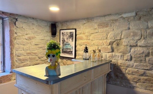 6b64da58-1cf5-4e0f-b7ad-e687a2d1c831